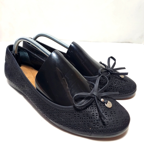 NWOB GIANI BERNINI ODEYSA 3 BLACK SUEDE BOW BALLET FLAT SIZE 12M - Picture 1 of 9